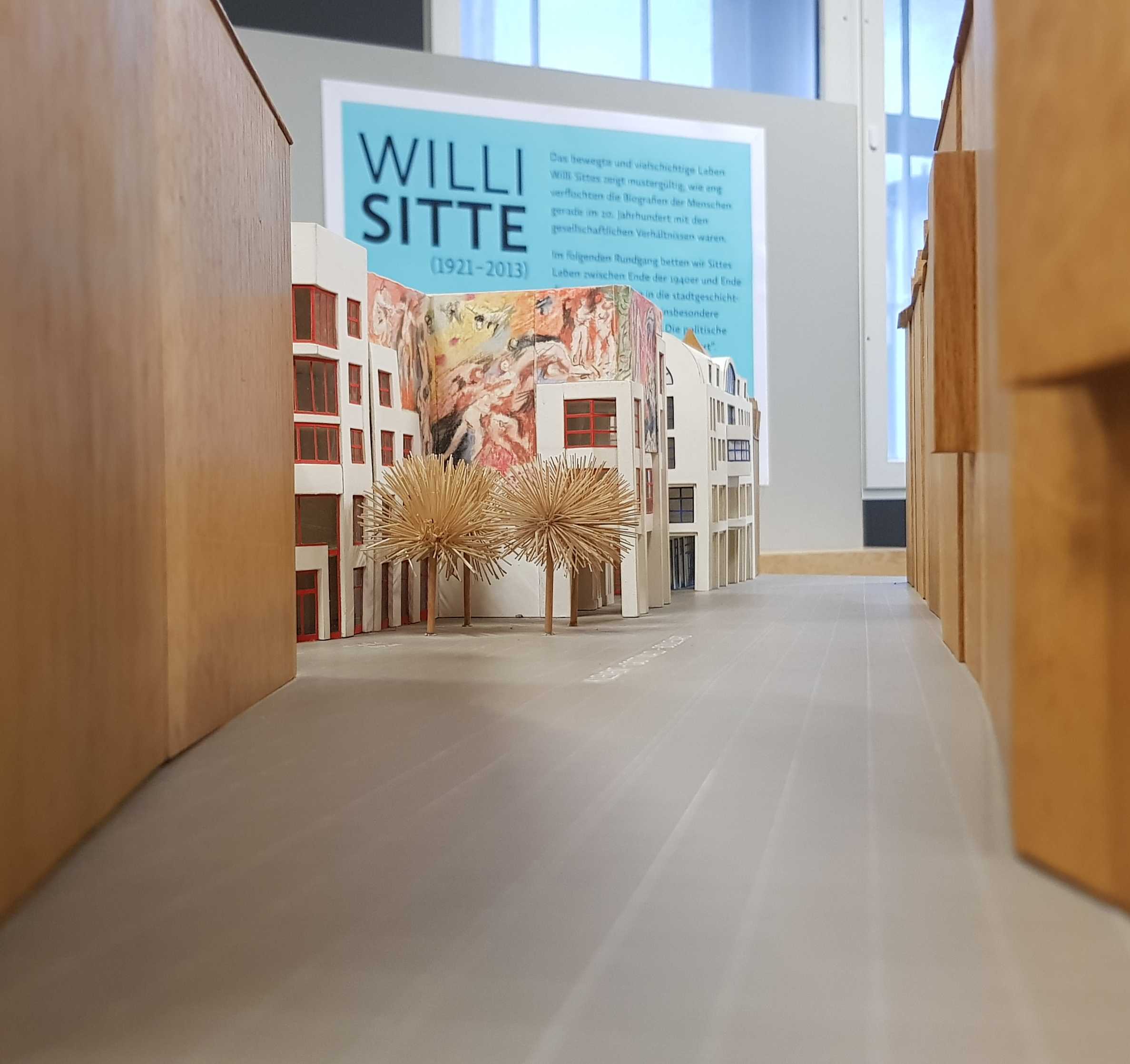 WS 1 Entwurf von Willi Sitte für ein Wandbild Blick auf das Modell Willi Sitte