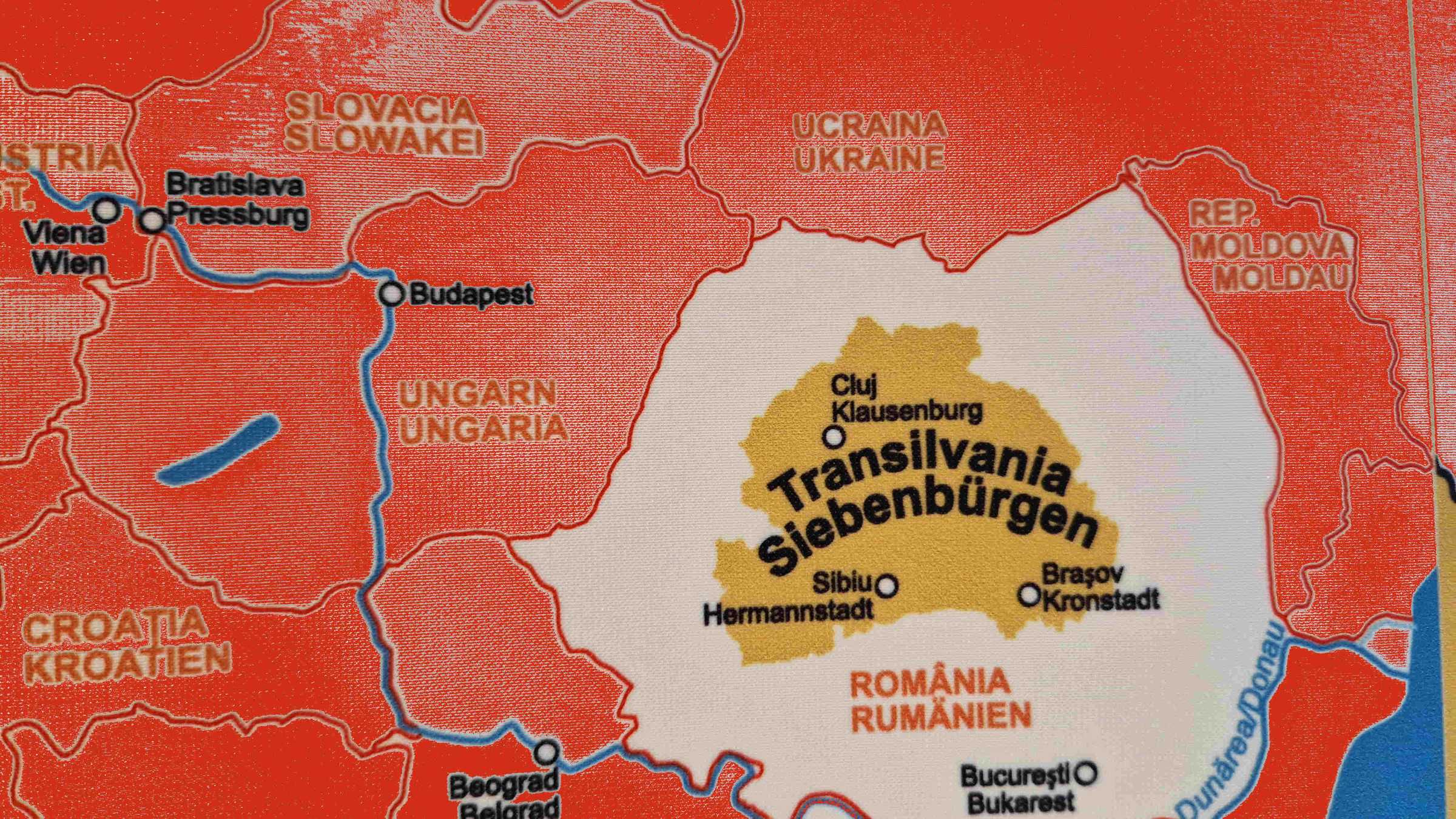 Siebenbürgen in Rumänien Landkarte mit Rumanien und angrenzenden Ländern sowie dem zentralen Teil Siebenbürgen