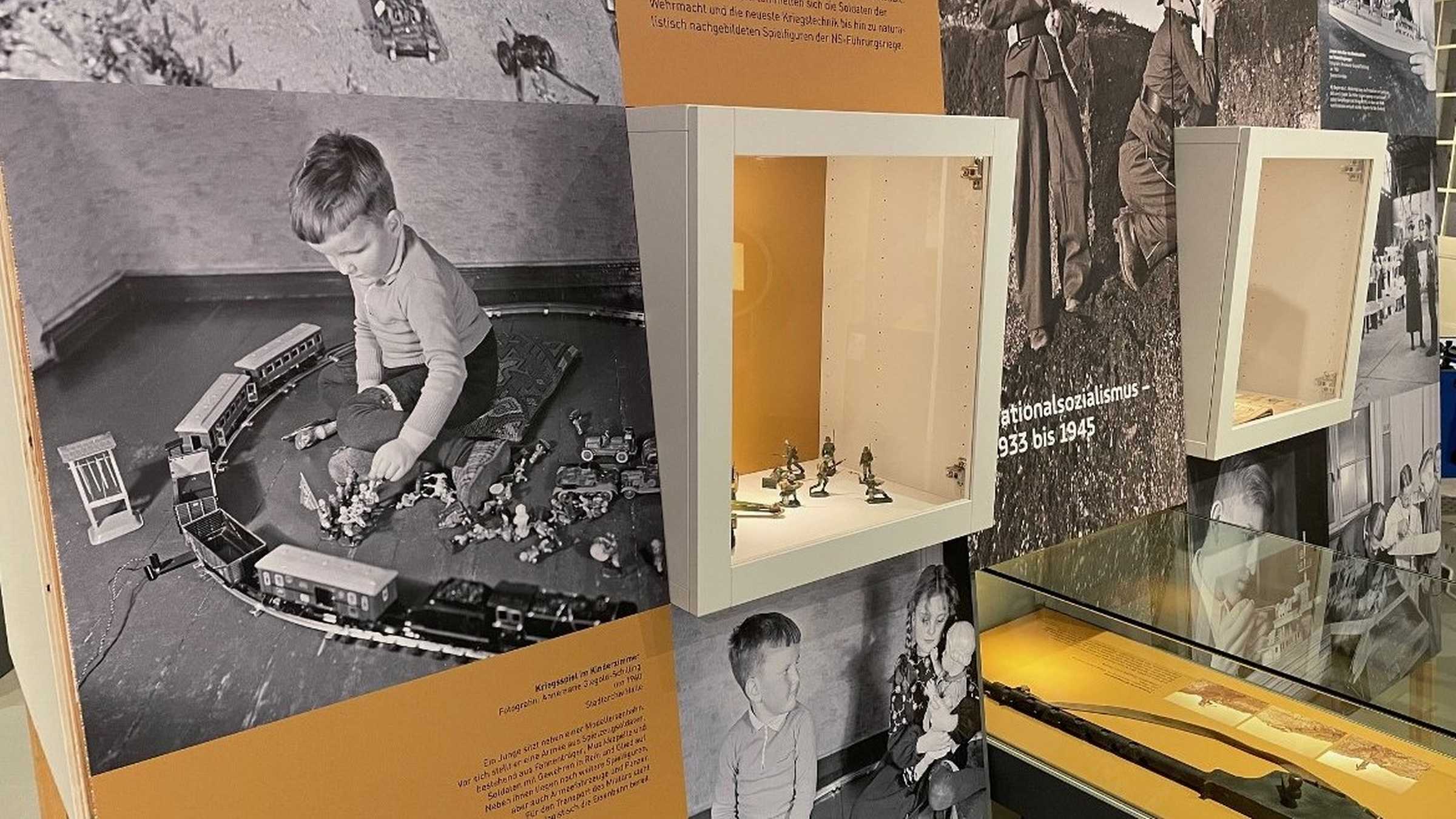 NS-Kriegspielzeug Teil der Austellung "Spiel mit" (Kriegsspielzeuge)