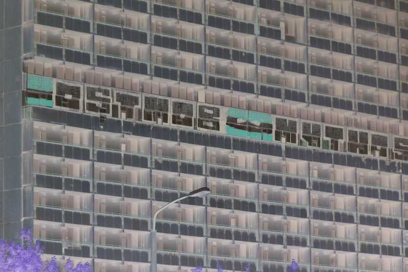 „Der gebrochene Block“