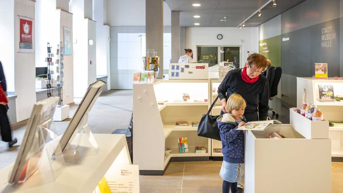 Besuch im Museumshop