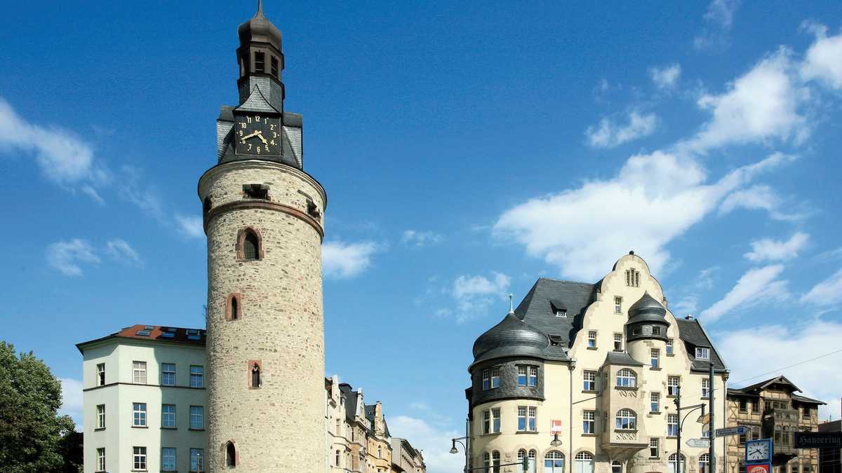 Leipziger Turm bei schönem Wetter
