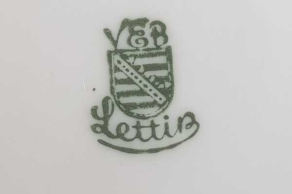 Firmenmarke mit Wappen und Schriftzug "VEB Lettin"