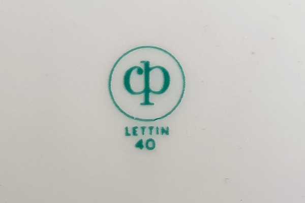 Firmenmarke mit den Buchstaben C und P in einem Kreis, darunter steht "Lettin"