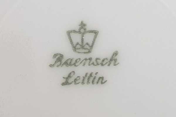 Firmenmarke mit Krone, darüber ein Kreuz, darunter steht "Baensch Lettin"