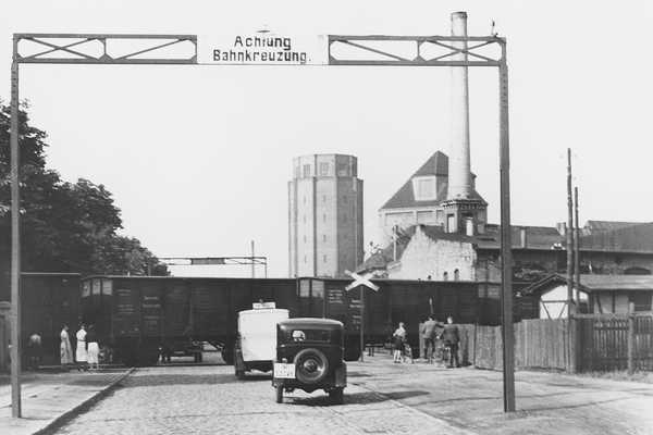 Hafenbahn in der Turmstrasse, 1930er Jahre, Verein Freunde der Halle-Hettstedter Eisenbahn