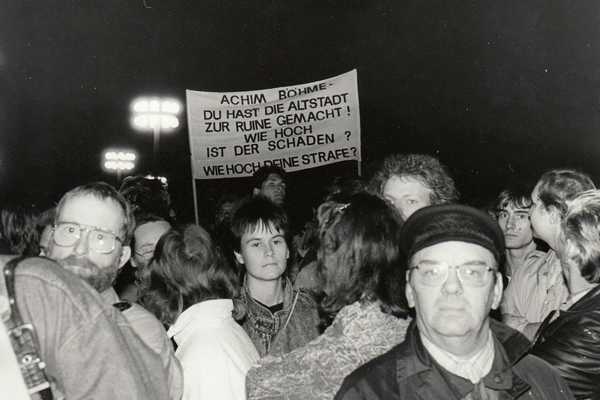 Menschen zur Demo 2.11.1989