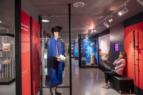 Hallesches Salz Blick in die Ausstellung zum Thema "Hallesches Salz"