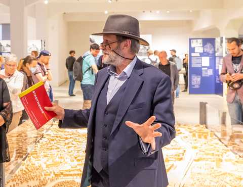 Harald Kegler Harald Kegler in der Ausstellung Stadtwende