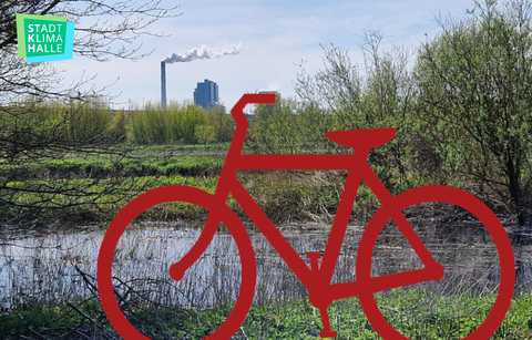 Radtour rotes Fahrrad als Grafik auf einem Foto der Elsteraue, im Hintergrund ein rauchender Schornstein der Buna-Werke